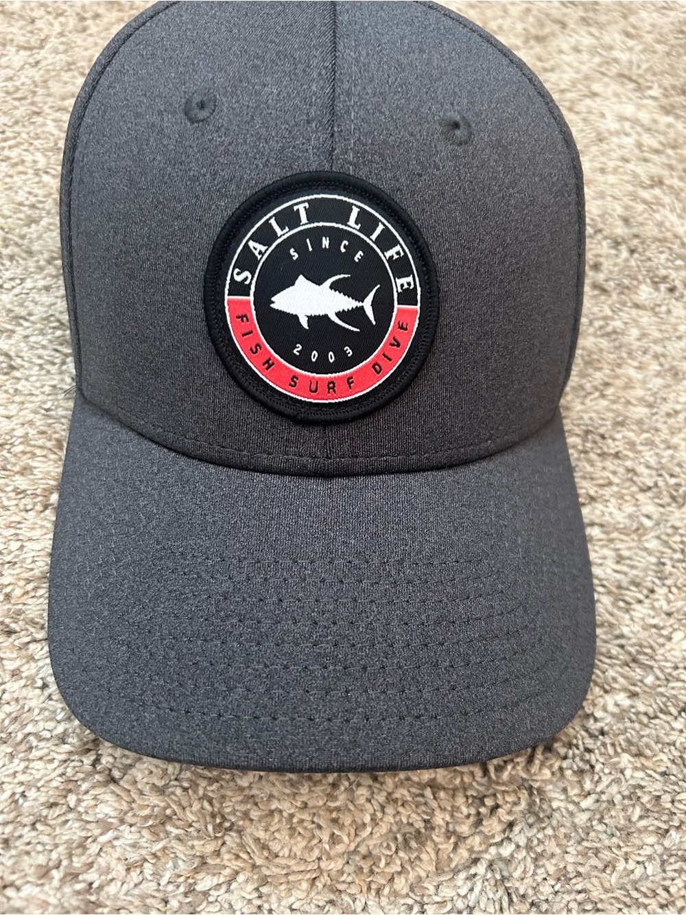 Salt Life Men's Cast Hat Charcoal Gray Stretch Fit Tuna Patch